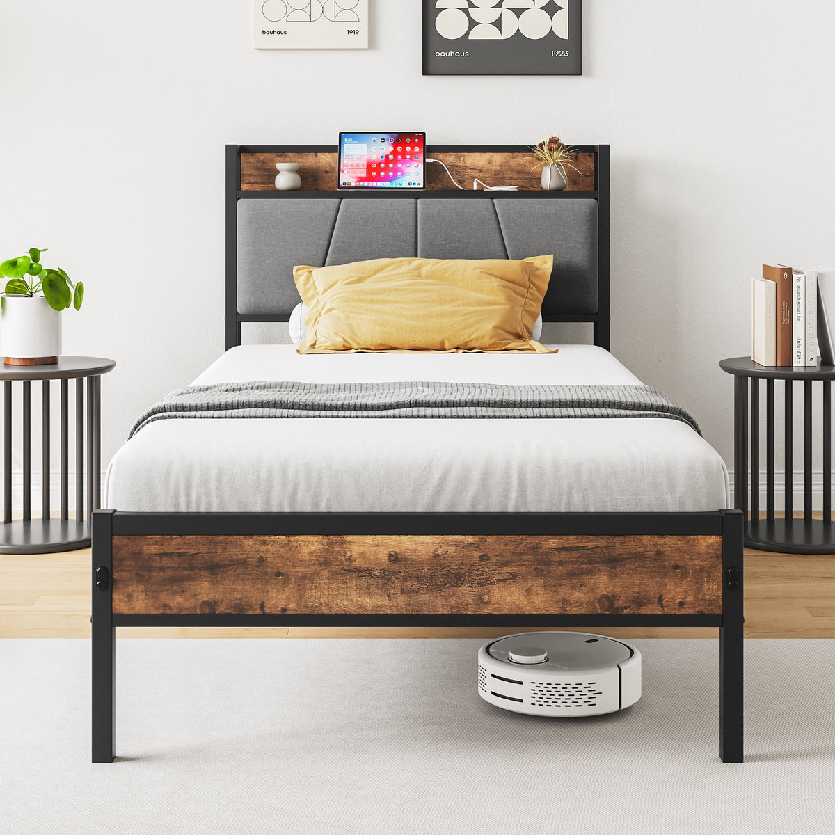 Eden Tali™ Retro Spindle Platform Bed Frame with Gourd Headboard