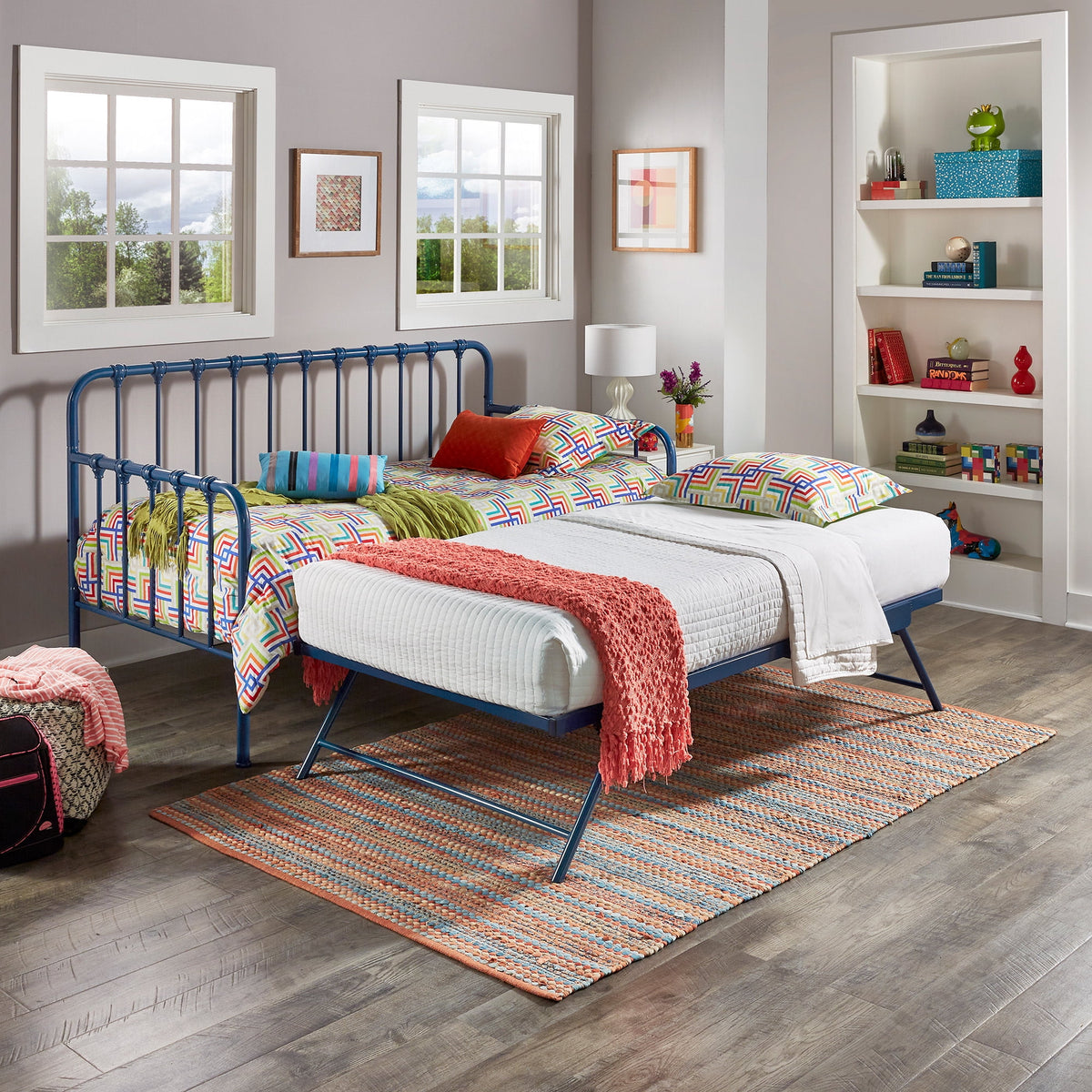 Eden Tali™ Metal Twin Daybed with Lift Up Trundle and Spindle Sides